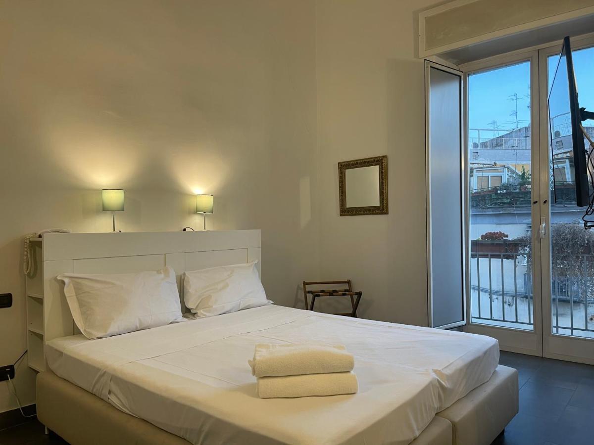 Jazz Hotel Naples Extérieur photo
